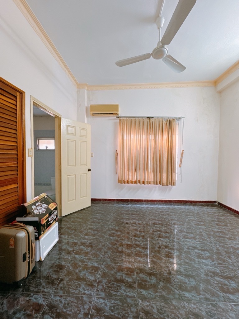 CHÍNH CHỦ CẦN BÁN BIỆT THỰ KIỂU PHÁP - NGANG LỚN BỀ THẾ- ĐƯỜNG BẾN VÂN ĐỒN- GẦN TRƯỜNG ĐẠI HỌC LUẬT - Ảnh 2
